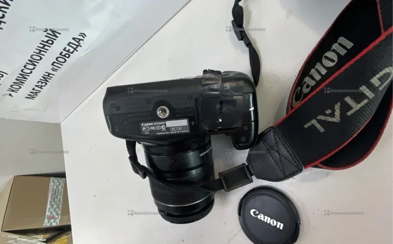 Фотоаппарат  Canon EOS 1100D