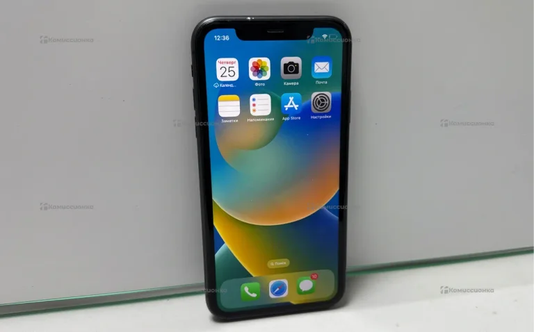 Apple iPhone 11 4/128 ГБ
