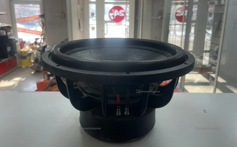 Сабвуфер  Magnum MXW15-22DC