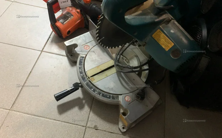 Торцовочная пила makita LS1040