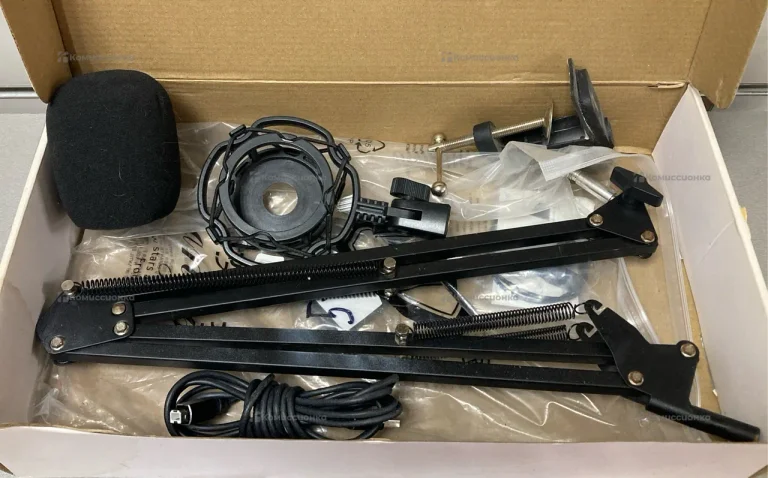 Микрофон Fifine T669 с комплектом