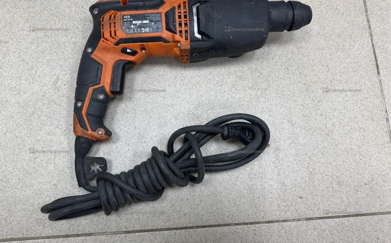 Перфоратор AEG KH 24 IE