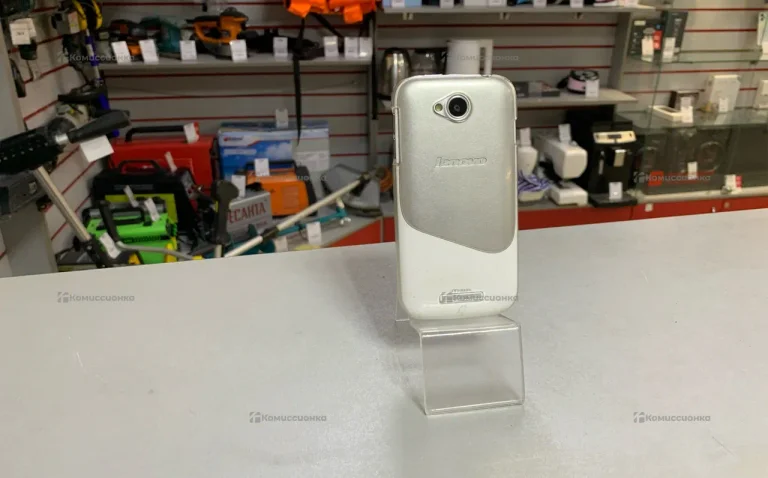 Lenovo A706 1/4 ГБ
