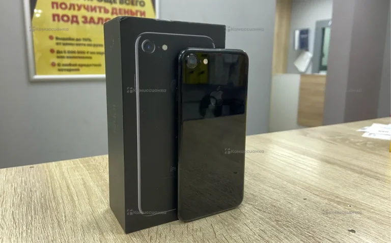 Apple iPhone 7 2/32 ГБ
