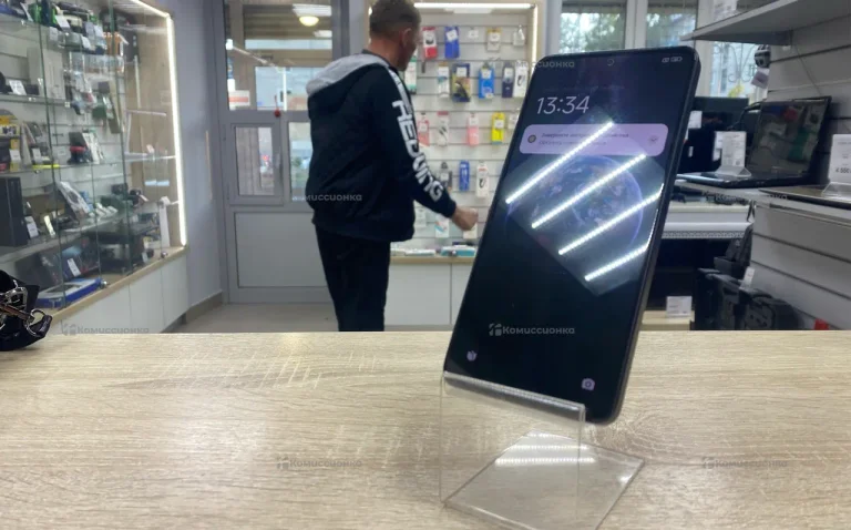 Xiaomi Redmi Note 13 8/128 ГБ