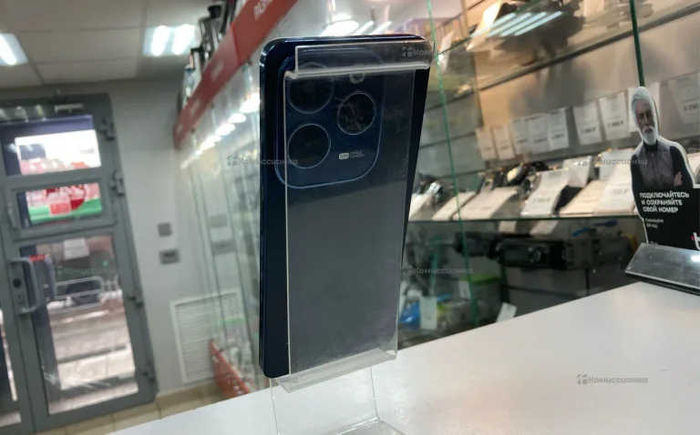 Infinix Hot 40 8/128 ГБ