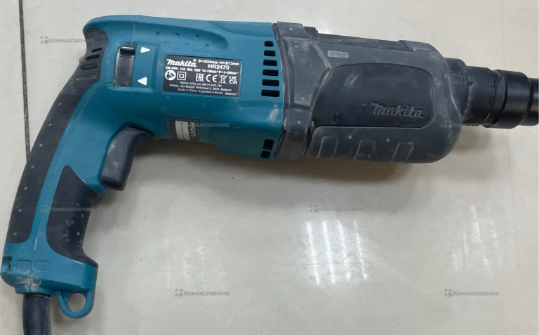 Перфоратор makita HR2470
