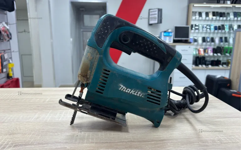 Электролобзик Makita 4327