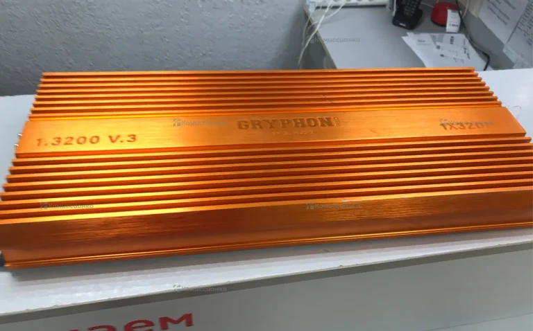 Усилитель  Gryphone 1x3200