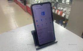 Tecno Spark 8C 4/64 ГБ