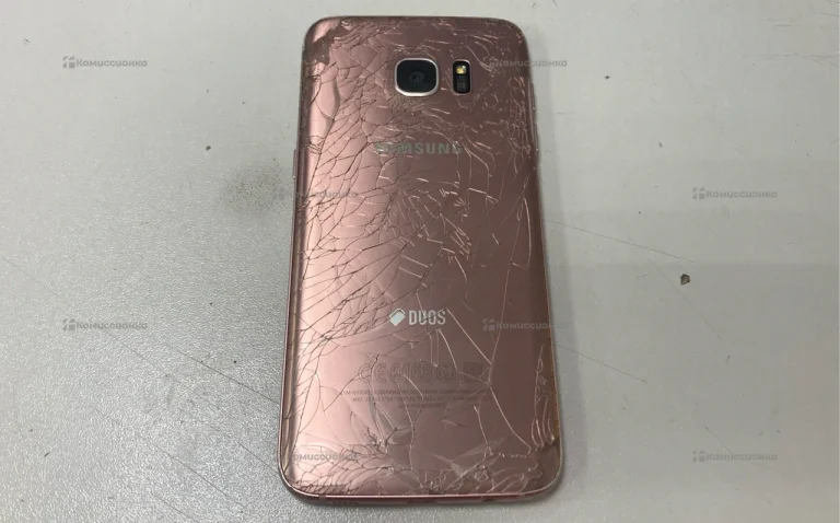 Samsung Galaxy S7 edge 4/32 ГБ