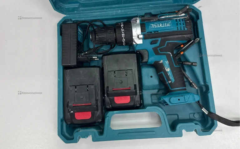 дрель-шуруповерт Makita (реплика)