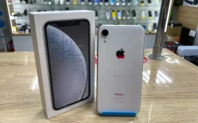 Apple iPhone XR 3/64 ГБ
