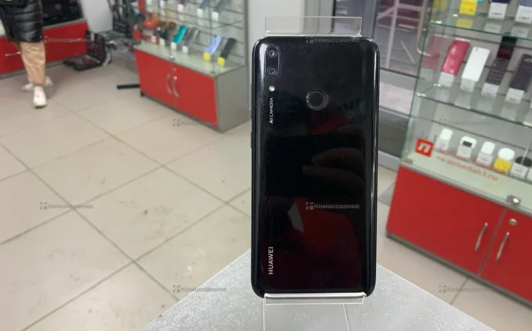 Huawei Y7 (2019) 3/32 ГБ