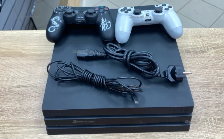Приставка  ps4 pro 2tb