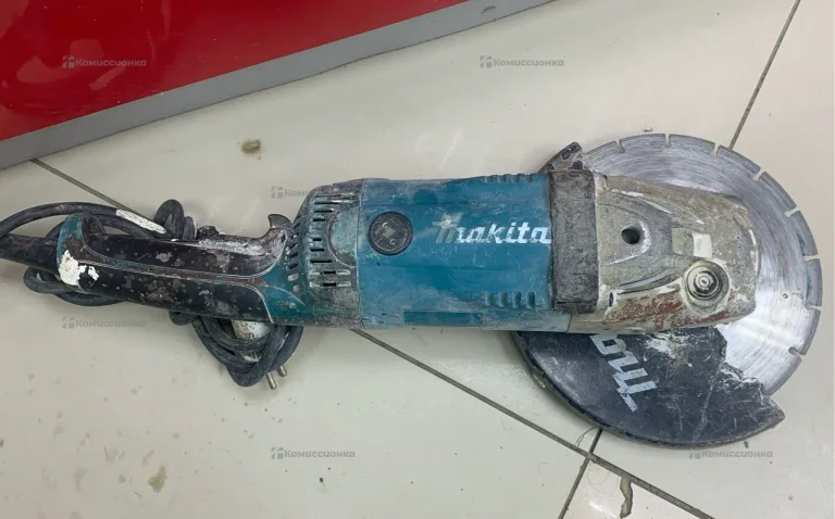 Ушм Makita GA 9020