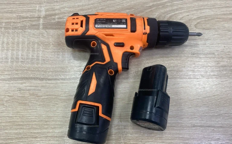 Дрель шуруповерт Вихрь да 12л-2ка