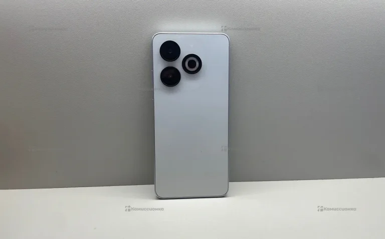 Infinix Smart 8 4/128 ГБ
