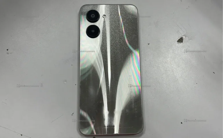 Realme C33 4/128 ГБ