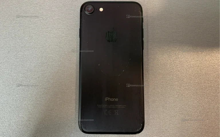 Apple iPhone 7 2/32 ГБ