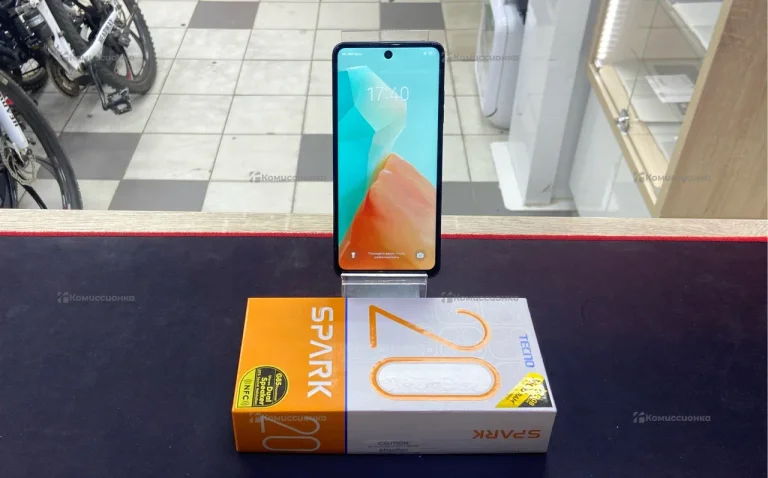 Tecno Spark 20 8/128 ГБ