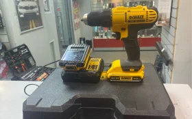 Дрель-шуруповерт dewalt DCD771C2