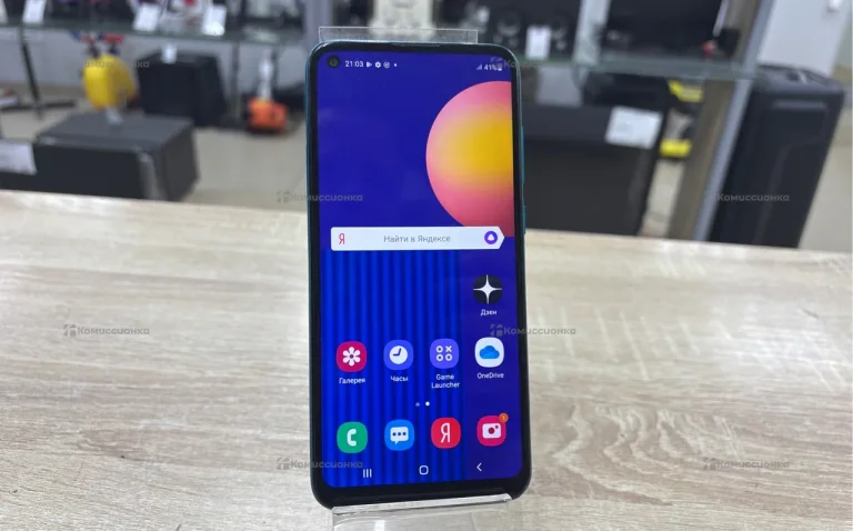 Samsung Galaxy M11 3/32 ГБ
