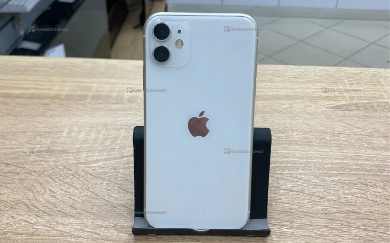 Apple IPhone 11 64 ГБ