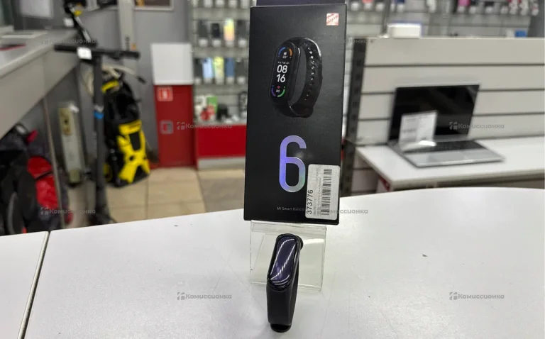 Часы  Mi Smart Band 6