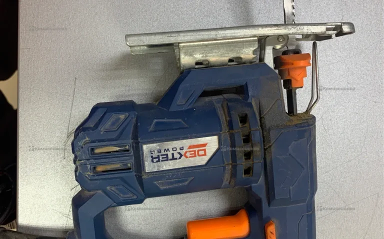 лобзик Dexter NC500JS