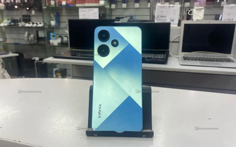 Infinix Hot 30i 4/64 ГБ