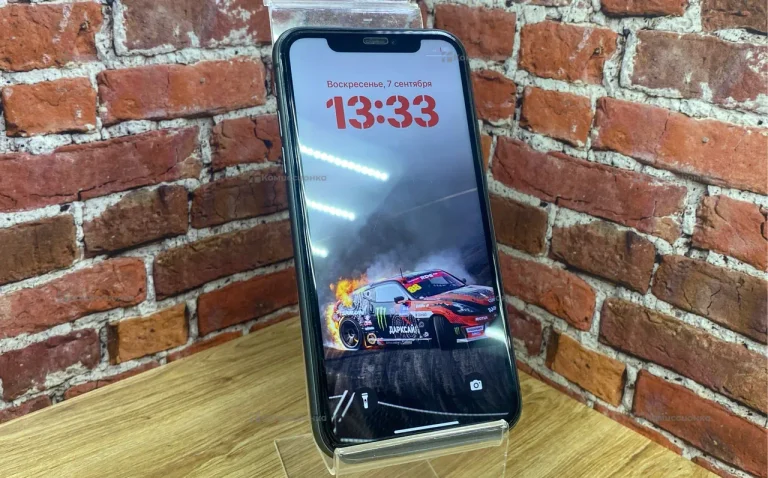 Apple IPhone 11 64Gb