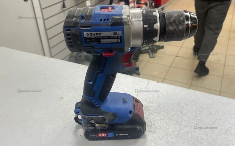 Шуруповерт Зубр DB-201-22