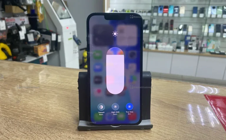 Apple iPhone 13 4/128 ГБ