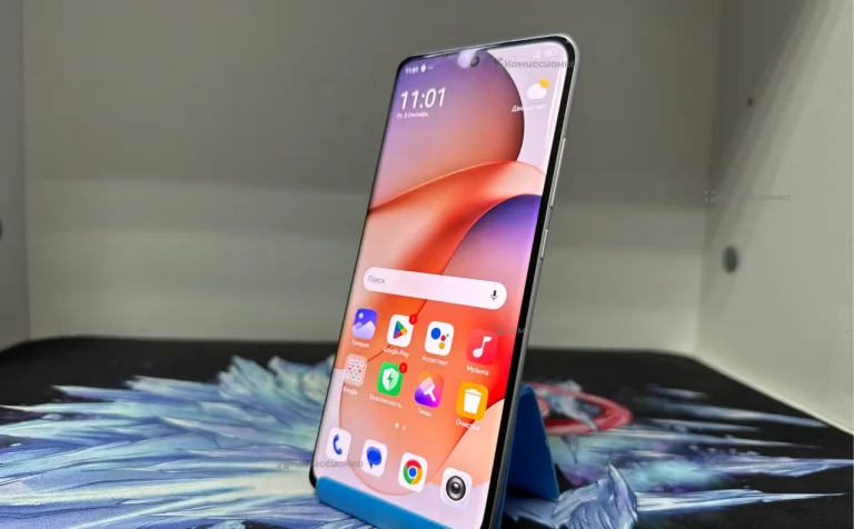 Xiaomi 12 8/256 ГБ