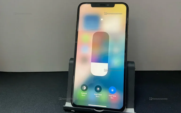 Apple iPhone XS Max 4/64 ГБ