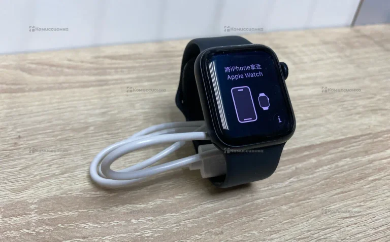 Часы  Apple Watch SE 41 mm