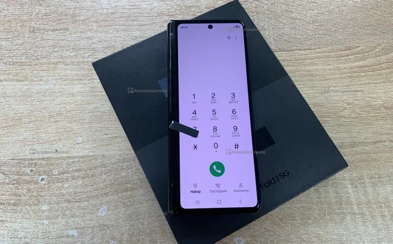 Samsung Galaxy Z Fold3 5G 12/512 ГБ