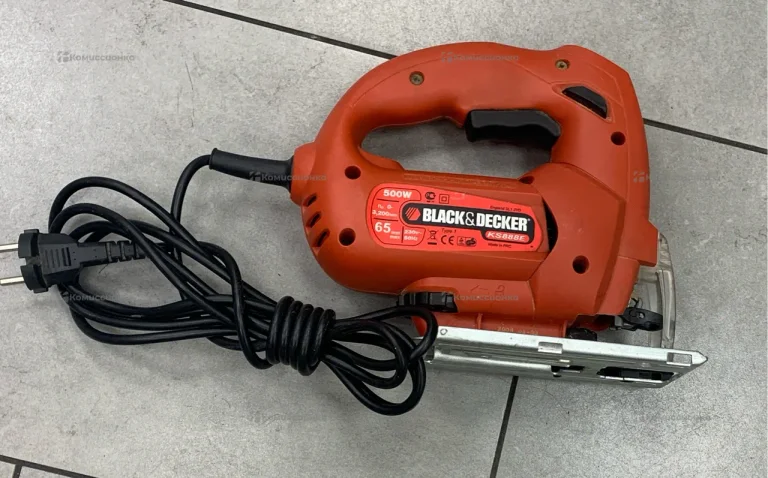 Электролобзик BLACK+DECKER KS888E
