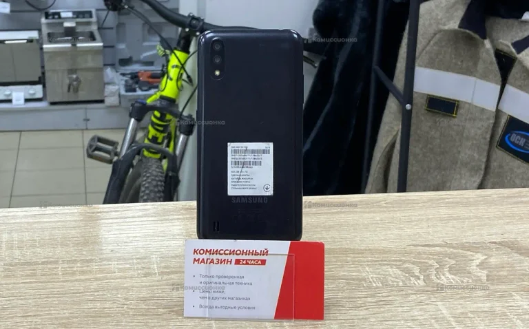 Samsung Galaxy M01 3/32 ГБ