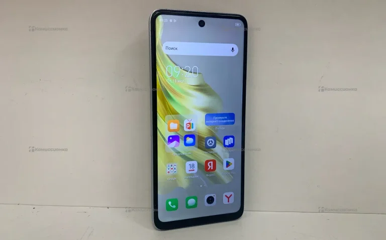 Tecno Spark 20 8/128 гб