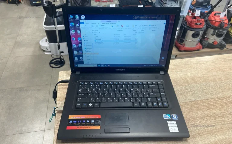 Ноутбук Samsung R519