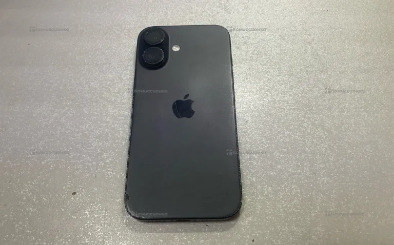 Apple iPhone 16 8/256 ГБ
