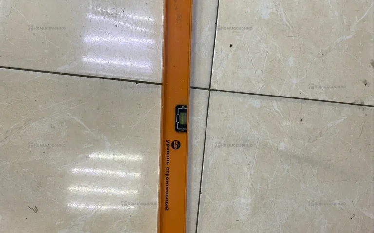 Уровень строительный Finder 80 см