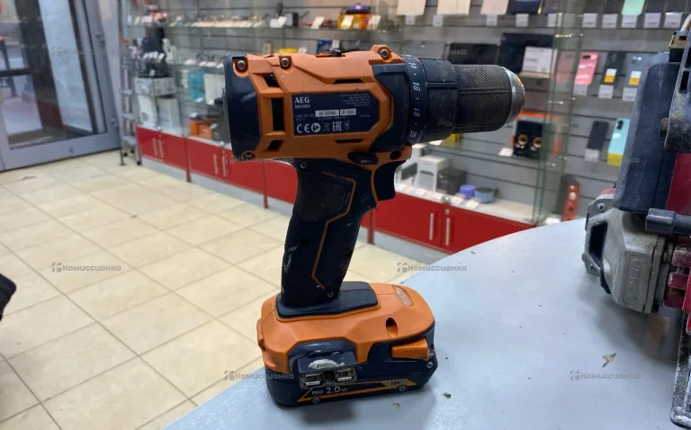 Аккумуляторная дрель-шуруповерт AEG BS18G4