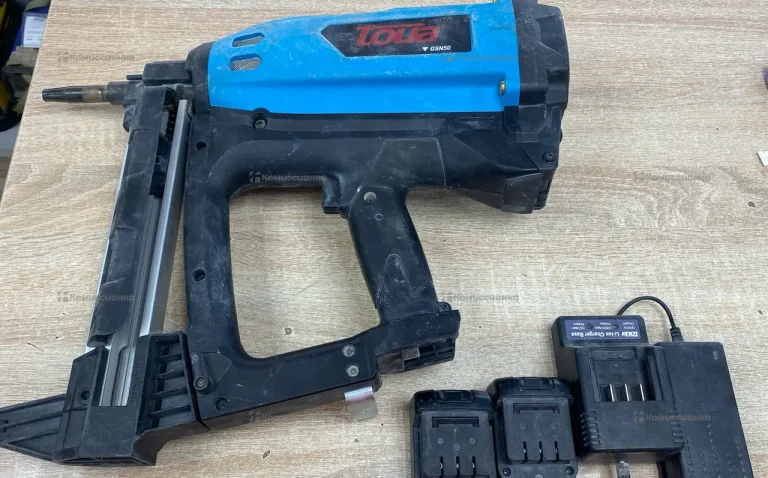 Перфоратор makita HR2470 (новый)