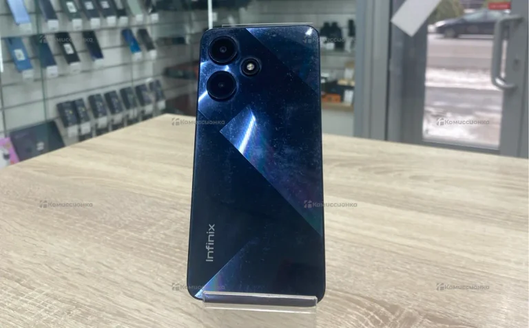 Infinix Hot 30i 8/128 ГБ