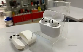 Apple Air Pods 4 ARC
