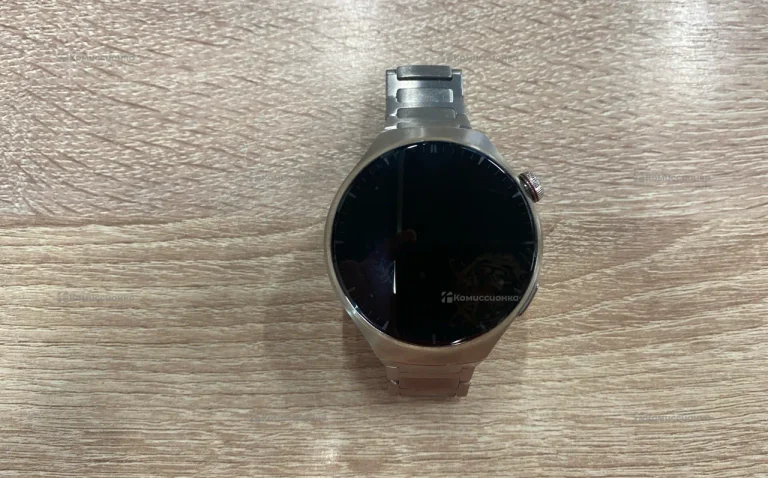 Часы  Huawei watch 4 pro