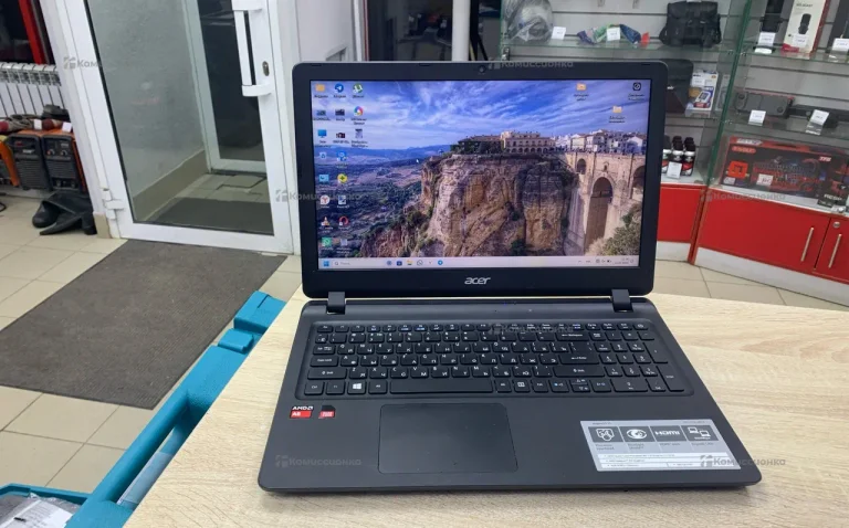 Ноутбук  Acer Aspire e1-523/524 series